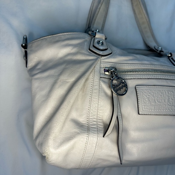Coach Legacy Poppy Leather Rocker Purse in Ivory - Picture 3 of 8